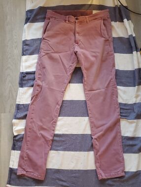 Spanish Chinos From Madrid